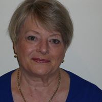 Lynne Tucker Photo 6