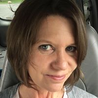 Crystal Neubauer Photo 1