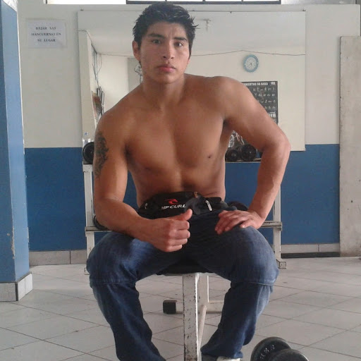 Cesar Gamez Photo 16