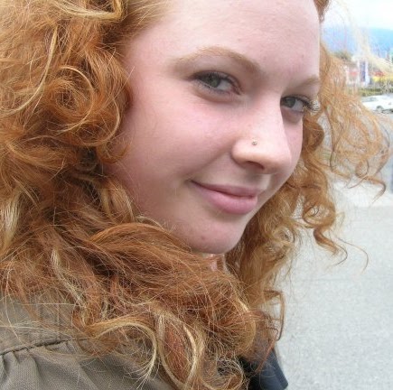 Stefanie Ross Photo 11