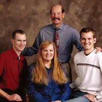 Linda Gillespie Photo 8