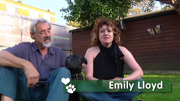 Emily Lloyd Photo 31