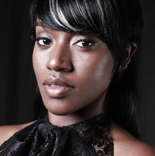 Latoya Spence Photo 11