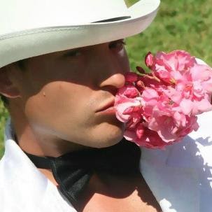 Judith Acevedo Photo 12