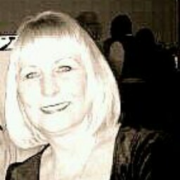 Rhonda Bishop Photo 14