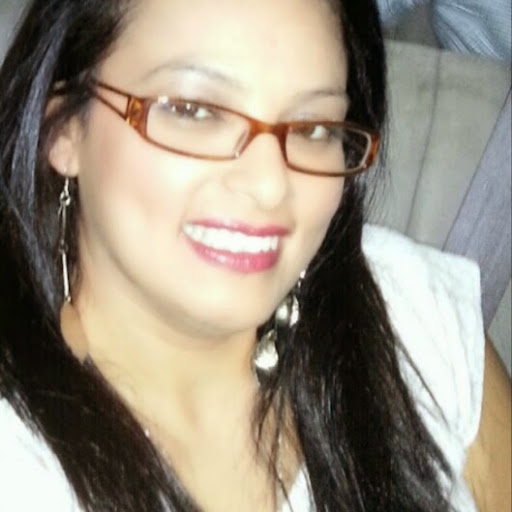 Estella Salazar Photo 9