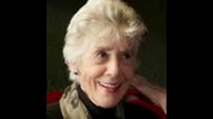 Lorraine Gordon Photo 29