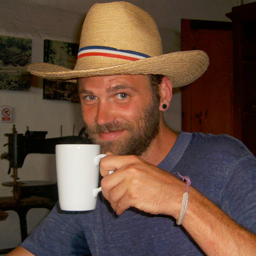 Blake Helm Photo 8
