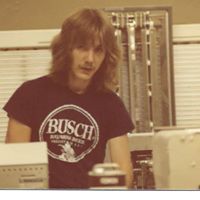 Earl Burns Photo 8