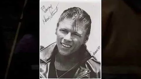 Dennis Cleveland Photo 21