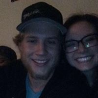 Elizabeth Frizzell Photo 6