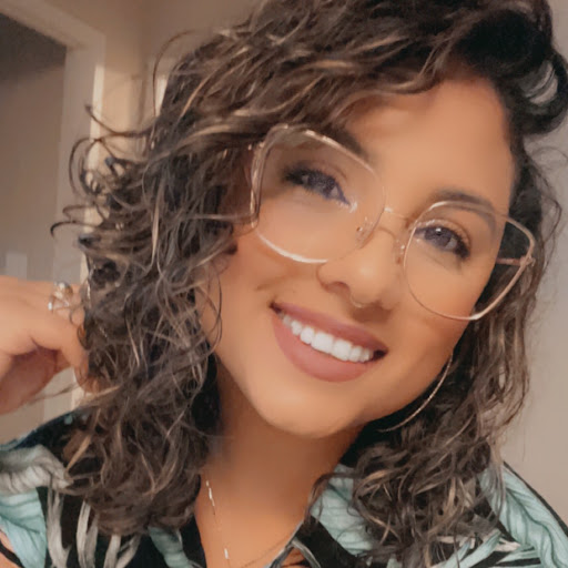 Melanie Rosa Photo 15