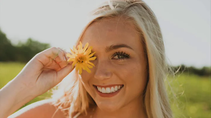 Rachel Schram Photo 21