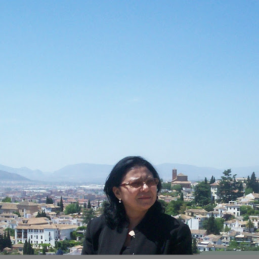 Amanda Carmona Photo 11