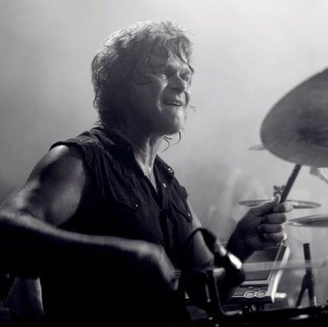 Jeff Burrows Photo 12