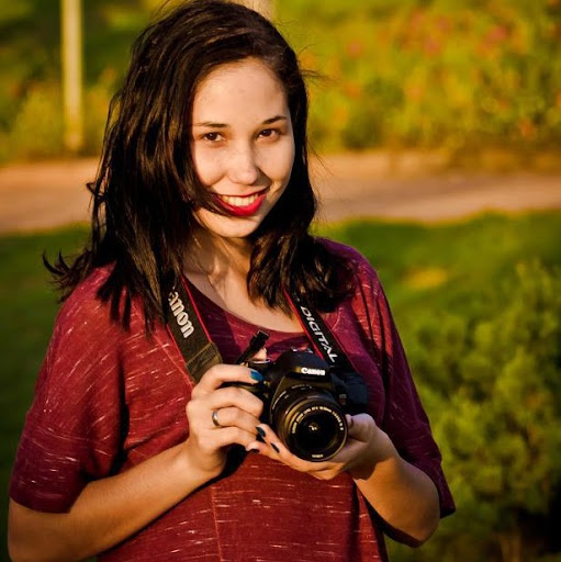 Joanne Rodrigues Photo 15