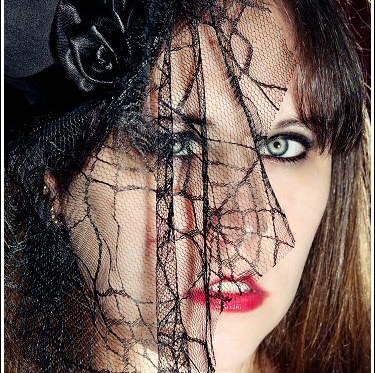 Melissa Garrett Photo 17