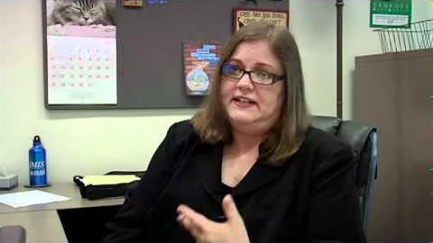 Cindy Leonard Photo 37