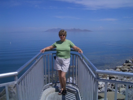 Brenda Stewart Photo 25