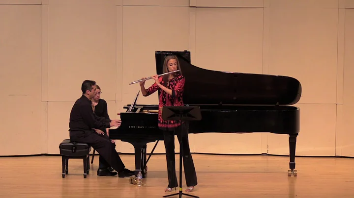Christina Guenther Photo 26