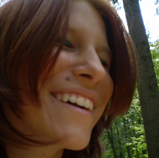 Rebecca George Photo 11