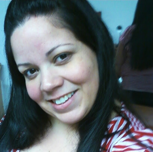 Emily Perez Photo 11