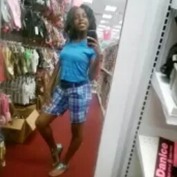 Kenisha Jones Photo 11