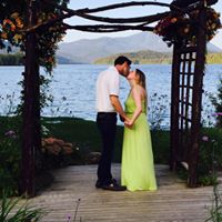 Abby Grossman Photo 1