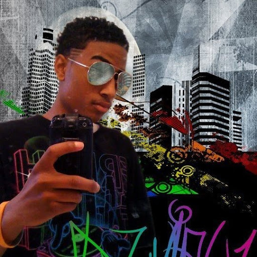 Christian Brown Photo 16