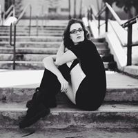 Lynn Larsen Photo 8