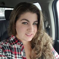 Rachael Yates Photo 8