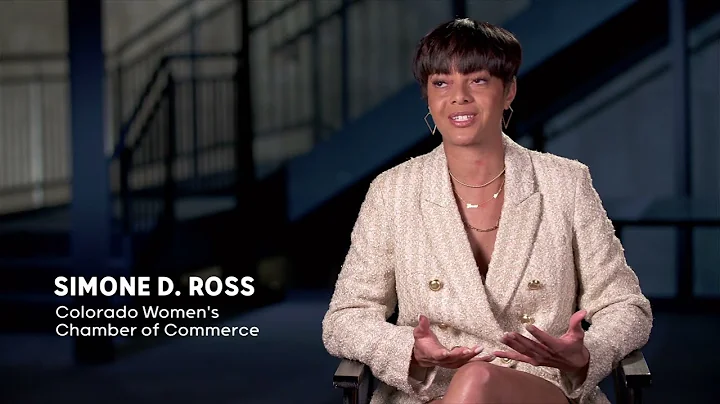 Simone Ross Photo 20
