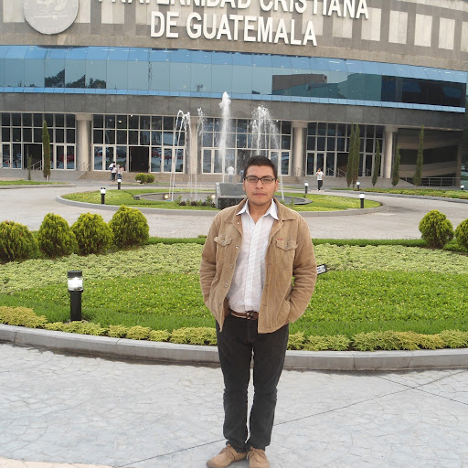 Walter Granados Photo 11