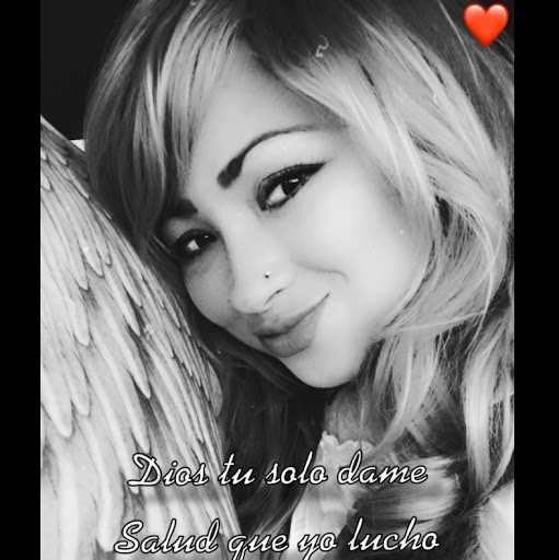 Yesenia Torres Photo 10