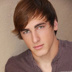 Kendall Knight Photo 15