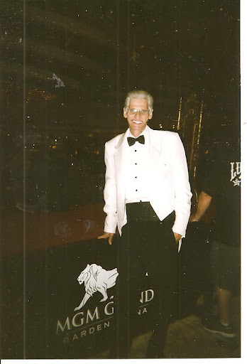 Christopher Cromwell Photo 11