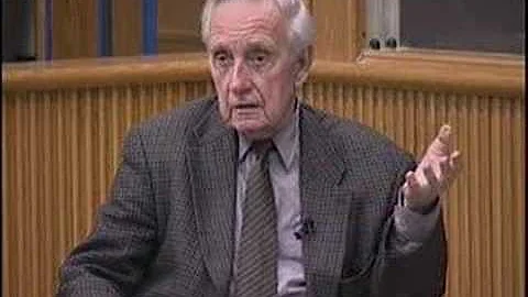 Brian Urquhart Photo 24