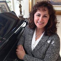 Anna Soares Photo 5