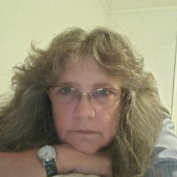Ellen Leonard Photo 15