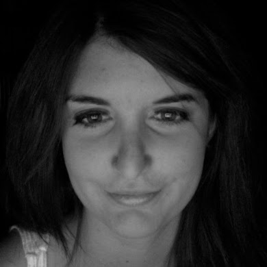 Ashley Roseberry Photo 11