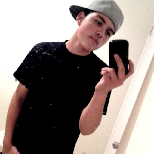 Cameron Peck Photo 9
