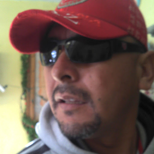 Jerry Rosales Photo 12