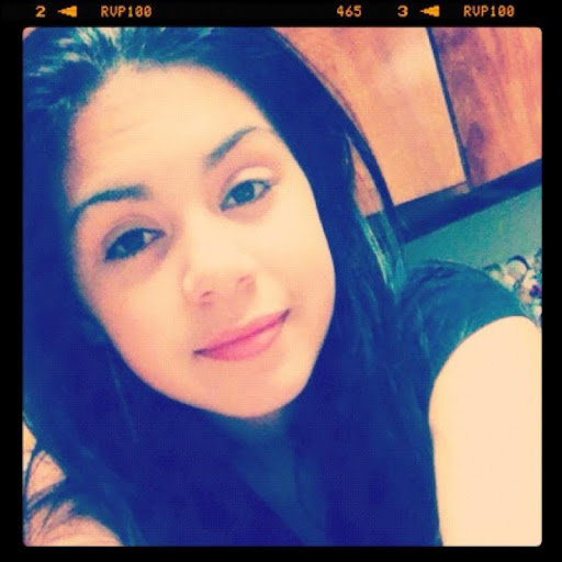 Desiree Lindsey Photo 9