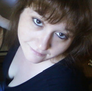 Tricia Warren Photo 14