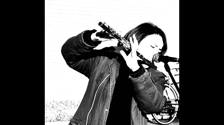 Michela Calabrese Photo 16