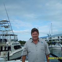 Tom Mills Photo 4