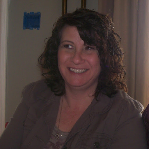 Linda Terry Photo 14