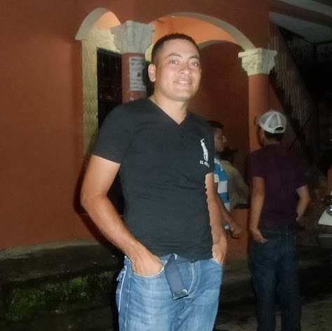 Pablo Hernandez Photo 11