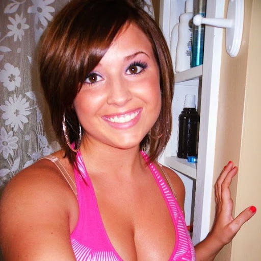 Jennifer Dean Photo 19