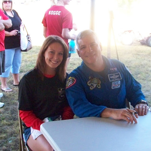 Amber Snell Photo 10